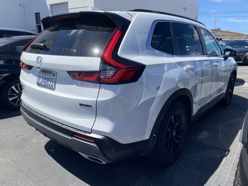 Certified 2024 Honda CR-V Sport image 3