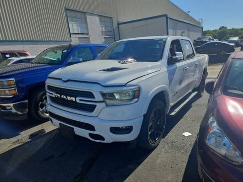 Used 2022 RAM 1500 Laramie AWD/4WD image 2