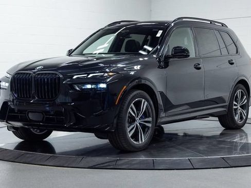 New 2027 BMW X7 xDrive40i w/ M Sport Package AWD/4WD image 8