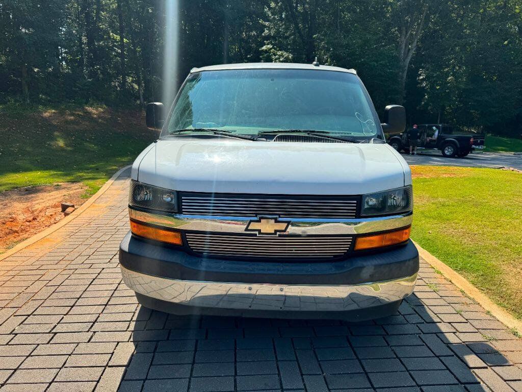 Used 2019 Chevrolet Express 2500 w/ Driver Convenience Package RWD image 2