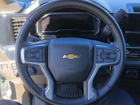 Certified 2025 Chevrolet Silverado 1500 LT image 12