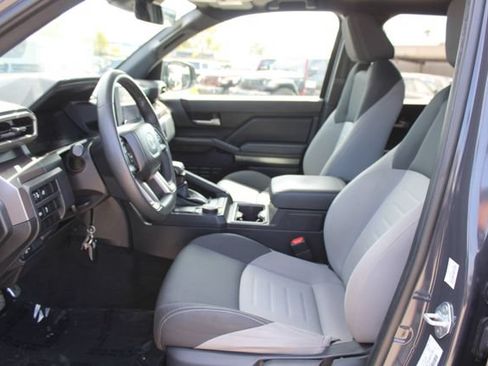 Used 2024 Toyota Tacoma TRD Sport RWD image 37