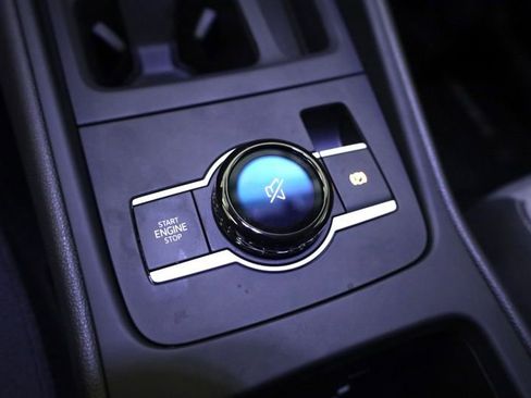 New 2026 Volkswagen Tiguan S AWD/4WD image 21