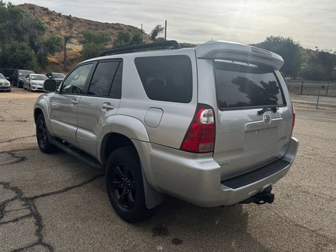 Used 2007 Toyota 4Runner Sport AWD/4WD image 6