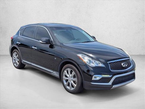 Used 2017 INFINITI QX50 2WD image 3