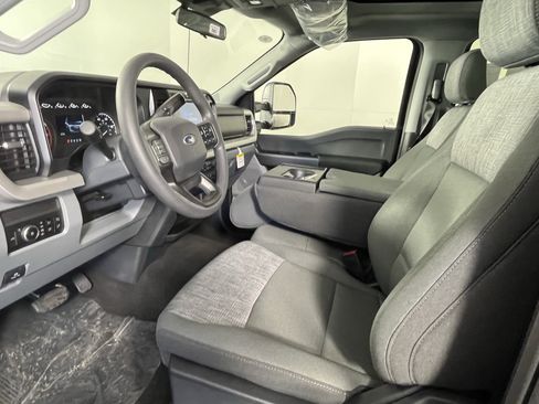 New 2026 Ford F250 XLT w/ Tremor Off-Road Package AWD/4WD image 10