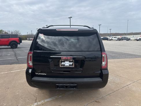 Used 2018 GMC Yukon SLT w/ Open Road Package image 4
