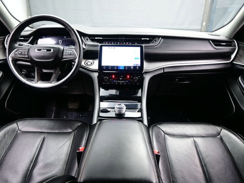 Used 2021 Jeep Grand Cherokee L Limited image 18