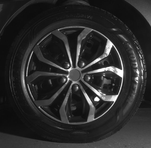Used 2011 Toyota Camry LE FWD image 9