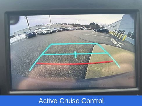 Used 2022 Toyota RAV4 XLE w/ Convenience Package image 27