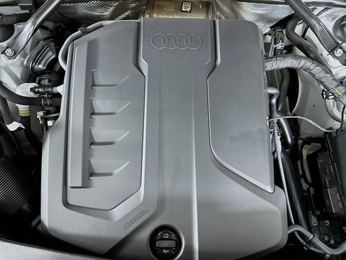 New 2025 Audi Q5 Premium Plus image 12