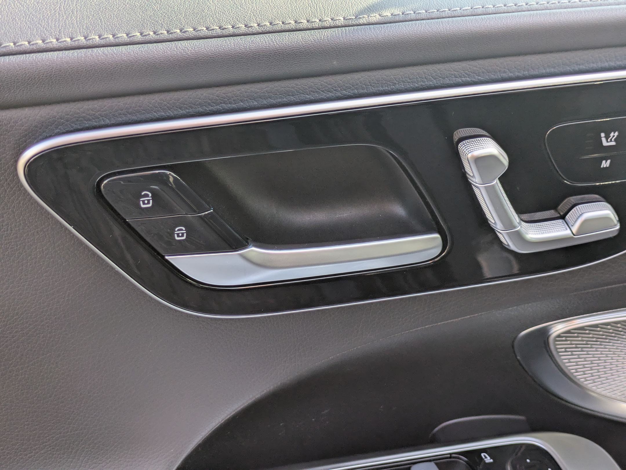 Used 2024 Mercedes-Benz C 300 4MATIC Sedan image 14