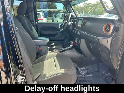 Used 2022 Jeep Gladiator Mojave w/ Trailer Tow Package image 24