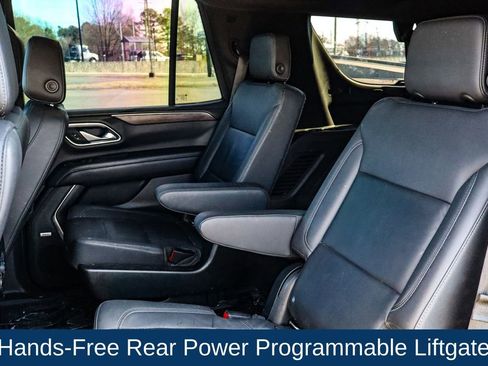 Used 2021 Chevrolet Tahoe Z71 w/ Luxury Package image 12