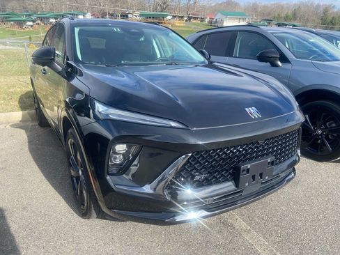 Used 2025 Buick Envision Sport Touring image 11