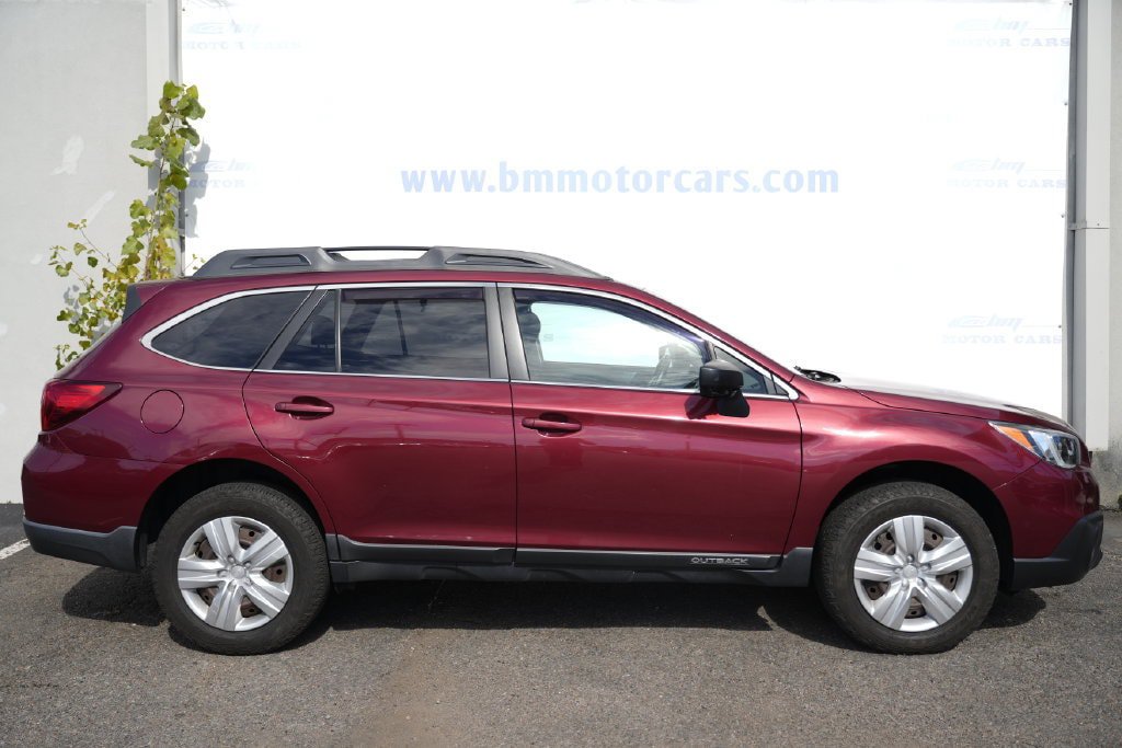 Used 2016 Subaru Outback 2.5i AWD/4WD image 7