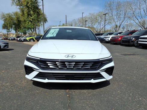 New 2026 Hyundai Elantra SEL Sport Premium FWD image 2