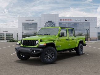 New 2025 Jeep Gladiator Sport video 1