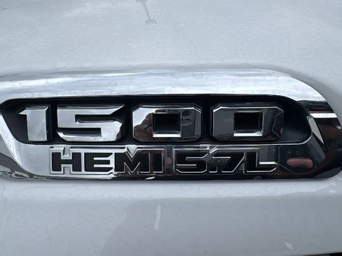 Used 2021 RAM 1500 Lone Star image 9