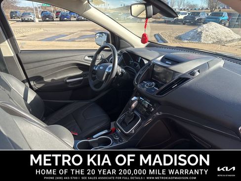 Used 2013 Ford Escape Titanium w/ Class II Trailer Tow Pkg image 37