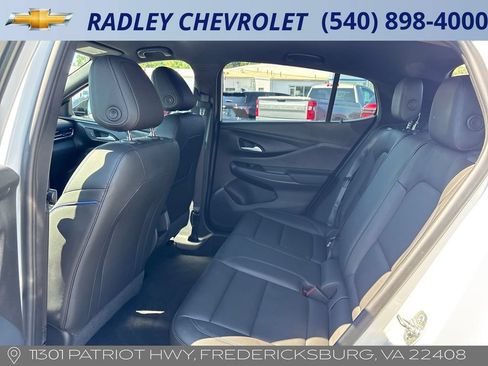 Certified 2024 Buick Envista Sport Touring w/ Convenience I Package FWD image 12