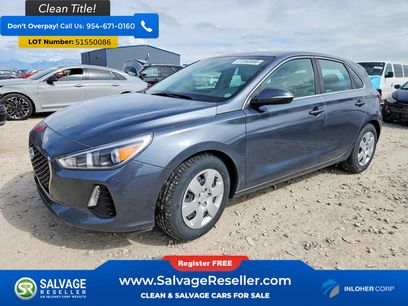 Used 2018 Hyundai Elantra GT w/ Style Package 02