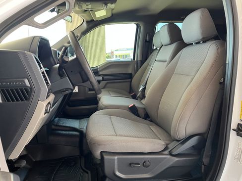 Used 2022 Ford F250 XLT w/ XLT Value Package AWD/4WD image 6