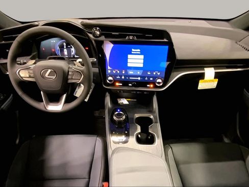 New 2026 Lexus RZ 450e AWD image 5