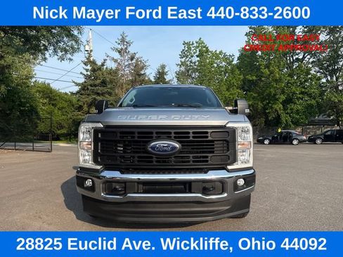 Used 2023 Ford F250 XL w/ XL Chrome Package AWD/4WD image 2