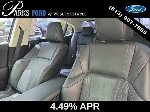 Used 2022 Lexus ES 300h Ultra Luxury w/ Accessory Package 2 FWD image 21