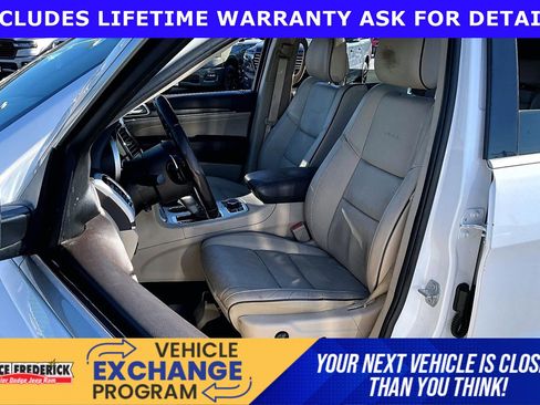 Used 2020 Jeep Grand Cherokee Summit w/ Platinum Series Group AWD/4WD image 21
