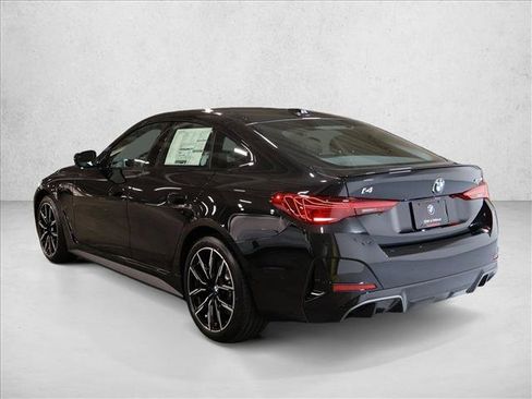Used 2026 BMW i4 xDrive40i w/ M Sport Package AWD/4WD image 8