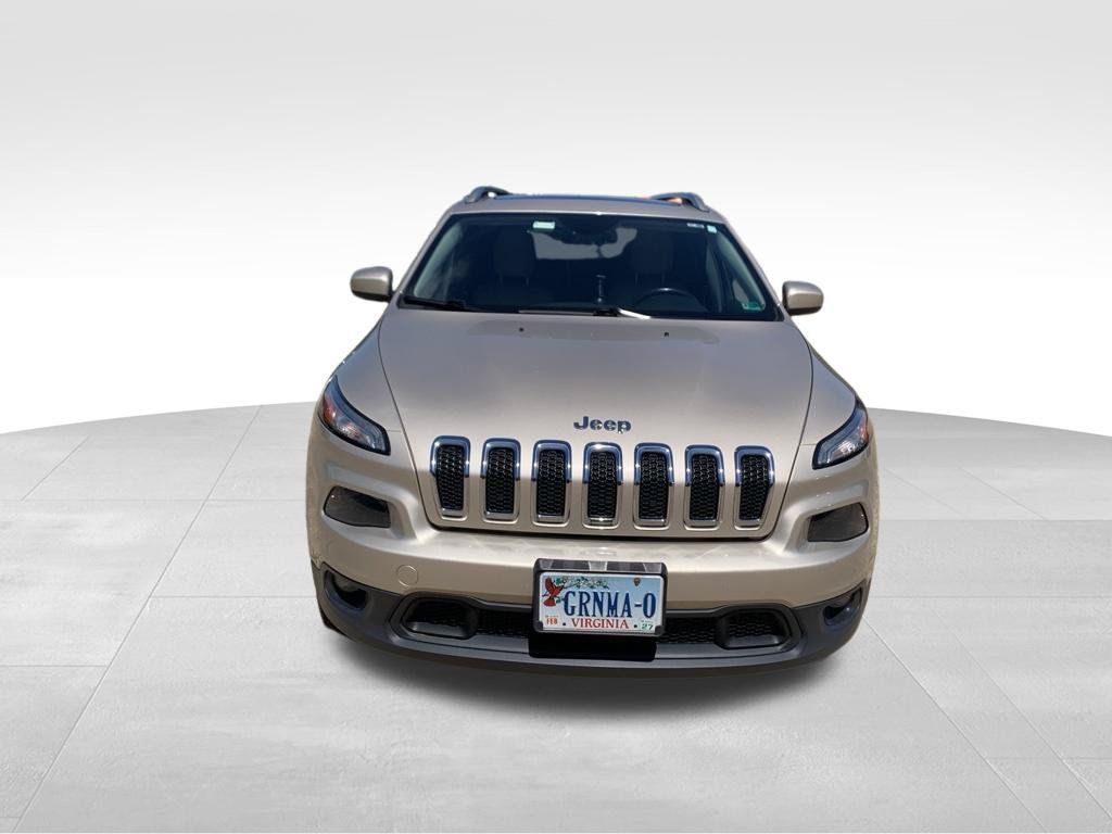 Used 2015 Jeep Cherokee Latitude w/ Comfort/Convenience Group AWD/4WD image 7