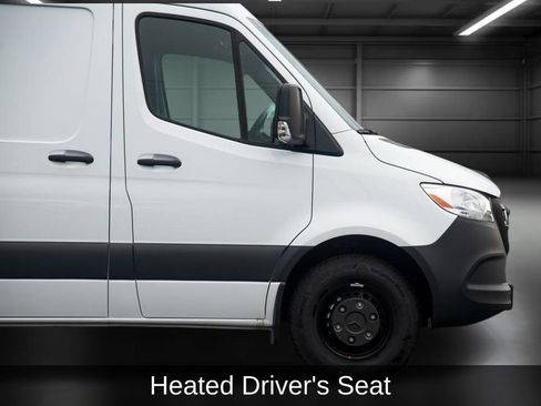 Used 2024 Mercedes-Benz Sprinter 3500 image 10