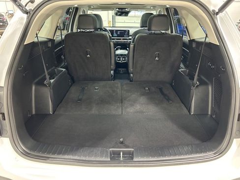 Certified 2024 Kia Sorento SX AWD/4WD image 35