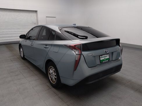Used 2017 Toyota Prius Three FWD image 5