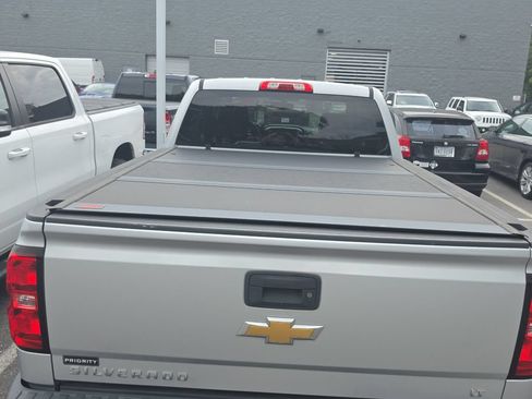 Used 2017 Chevrolet Silverado 1500 LT w/ All Star Edition AWD/4WD image 3
