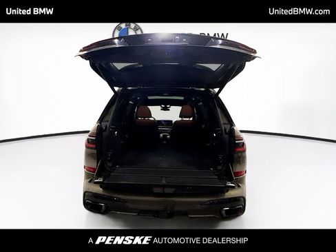Used 2025 BMW X7 xDrive40i w/ M Sport Package AWD/4WD image 14