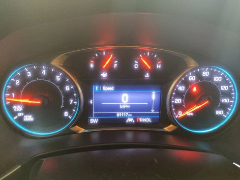 Used 2020 Chevrolet Equinox LT image 23