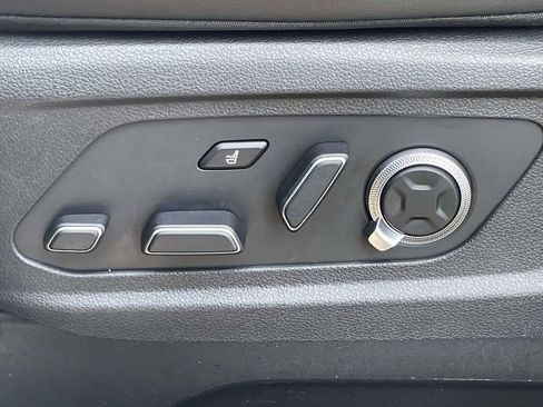 Used 2024 Hyundai Palisade Calligraphy image 19