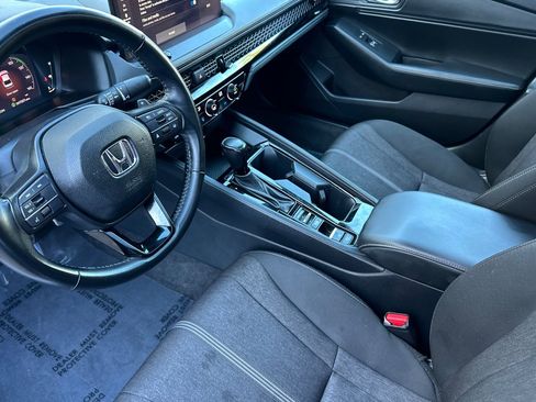 Used 2023 Honda Accord Sport image 10