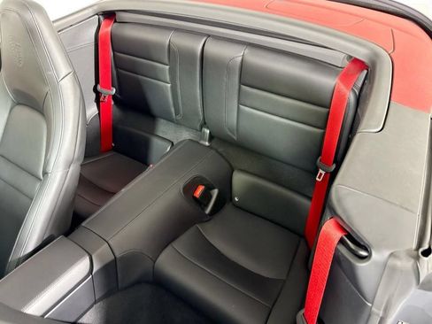 Certified 2025 Porsche 911 Carrera RWD image 19