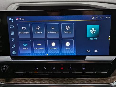 Used 2023 Chevrolet Silverado 1500 LT AWD/4WD image 28