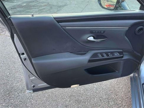 Used 2023 Lexus ES 350 350 image 16