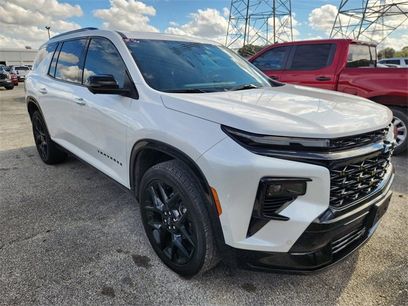 Used 2024 Chevrolet Traverse RS