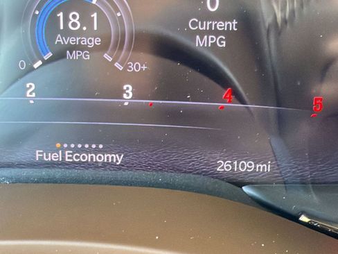 Used 2024 RAM 2500 Limited w/ Towing Technology Group image 17