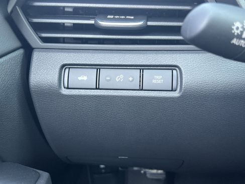 New 2026 Nissan Altima 2.5 SV image 13