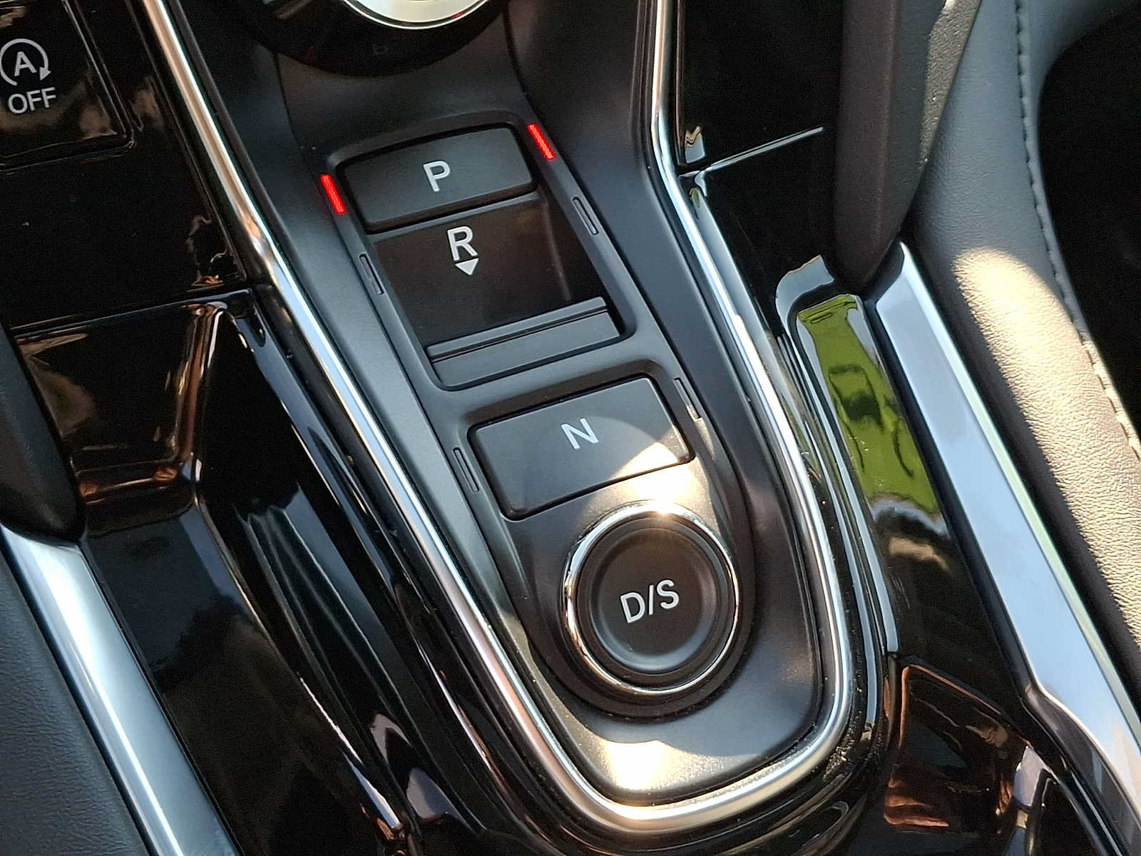 Used 2024 Acura RDX SH-AWD image 15