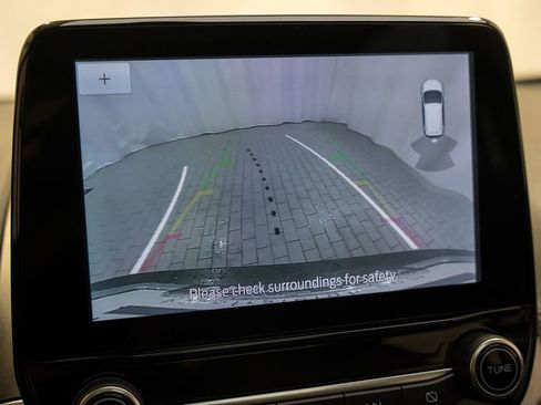 Used 2021 Ford EcoSport SE w/ SE Convenience Package image 13