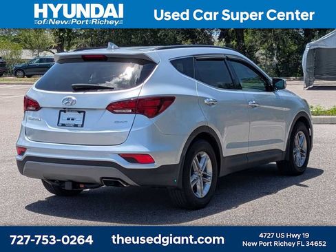 Used 2018 Hyundai Santa Fe Sport FWD image 5